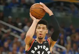 c7-猛龙主场痛失胜利，追平比赛陷入绝境的简单介绍