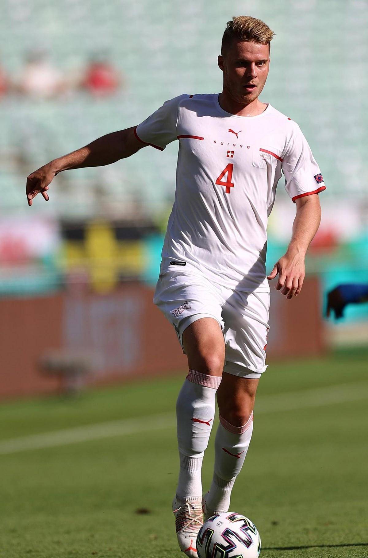 c7-瑞士篮球联赛季后赛强强对话，苏黎世队抢眼表现的简单介绍